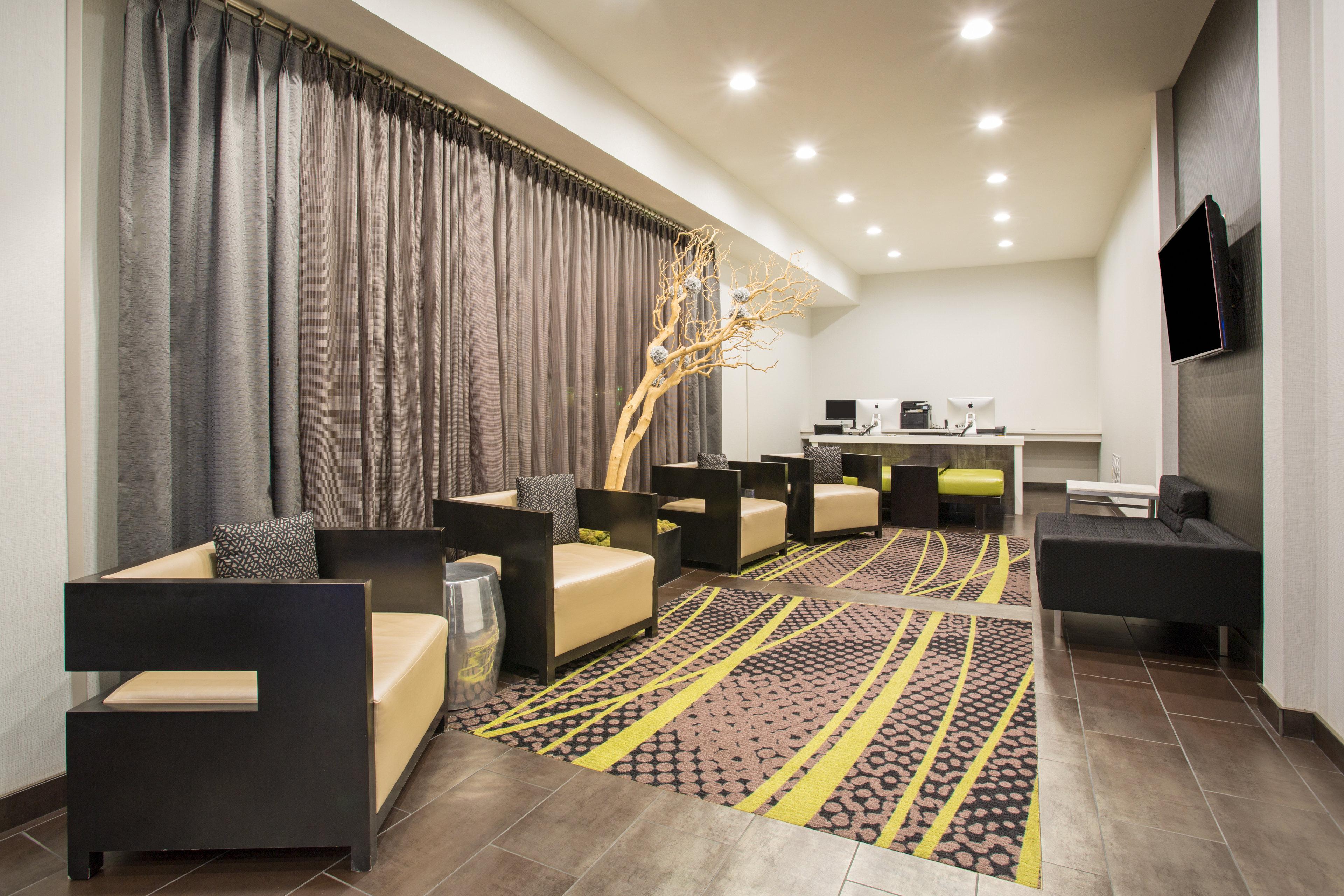 Holiday Express & West By Ihg Hotel Amarillo